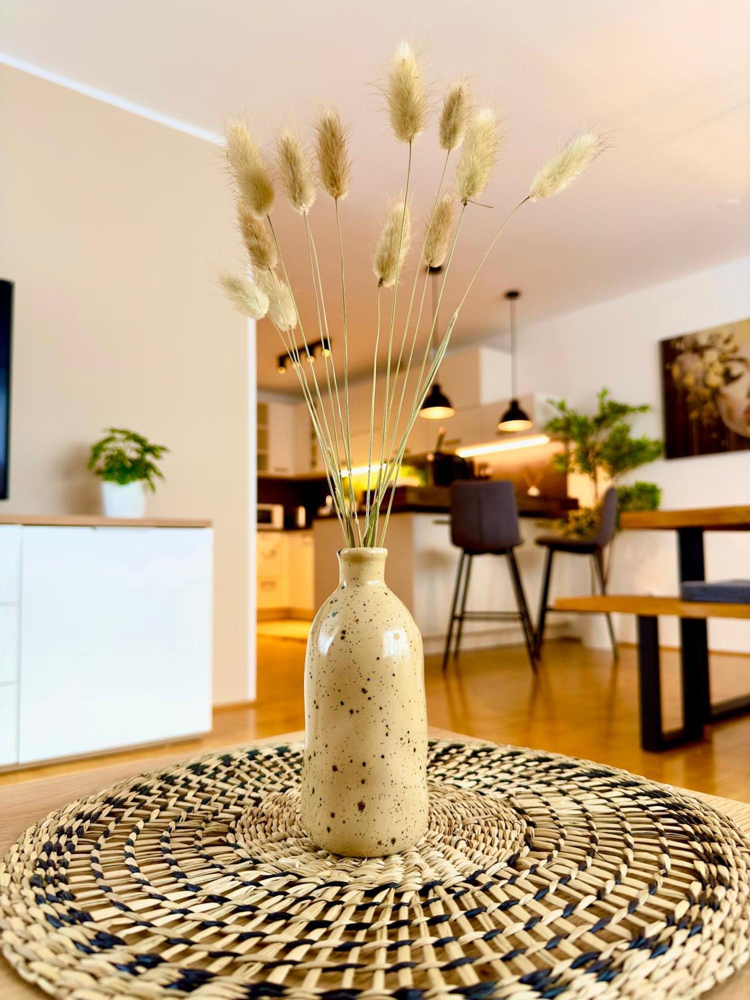 Stadtapartments Luna By Cosy Homes Villach Buitenkant foto