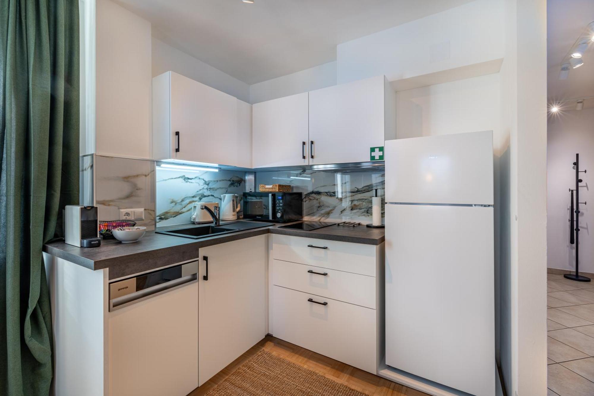 Stadtapartments Luna By Cosy Homes Villach Buitenkant foto